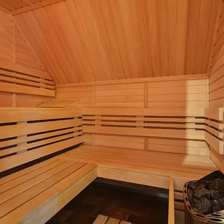 Frantisek Guest house 4*